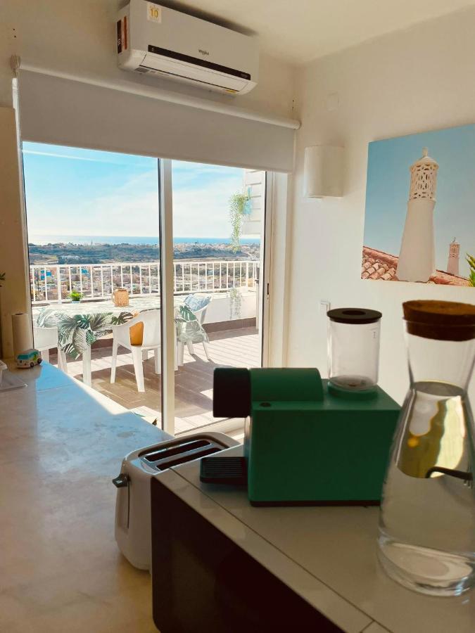 Ocean View Skyline Apartment ‚Hakuna Matata' 알부페이라 외부 사진