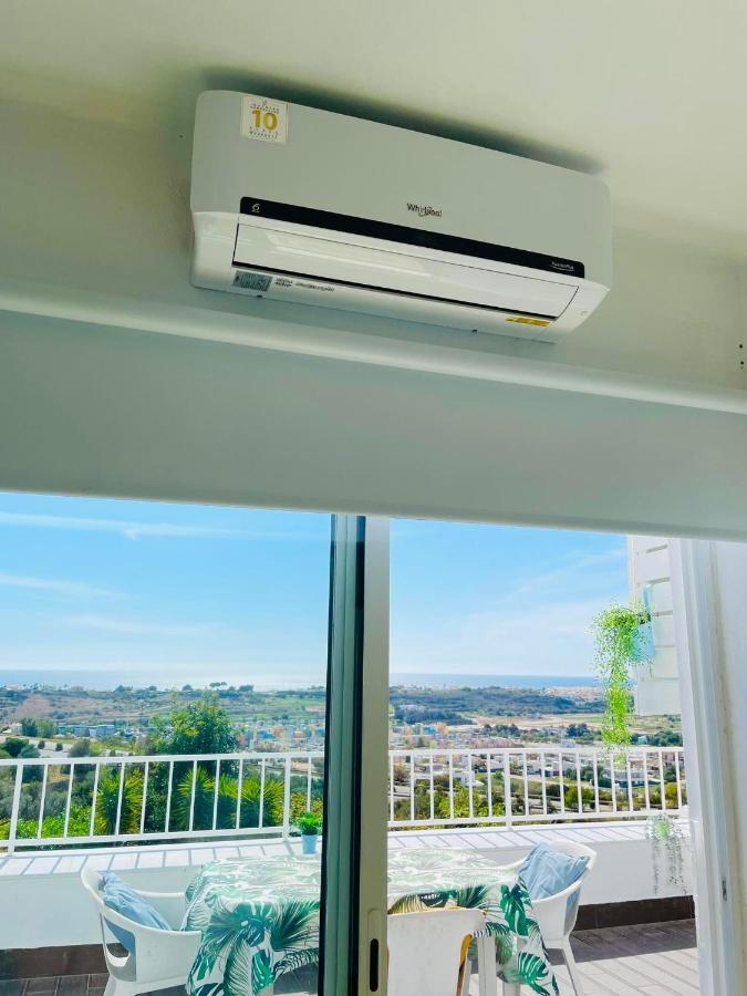 Ocean View Skyline Apartment ‚Hakuna Matata' 알부페이라 외부 사진