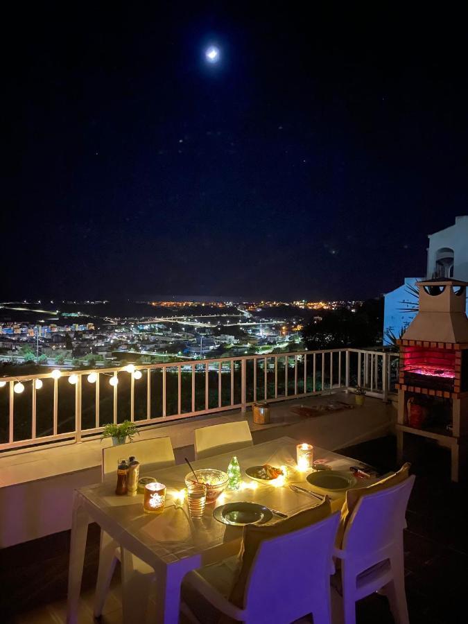Ocean View Skyline Apartment ‚Hakuna Matata' 알부페이라 외부 사진